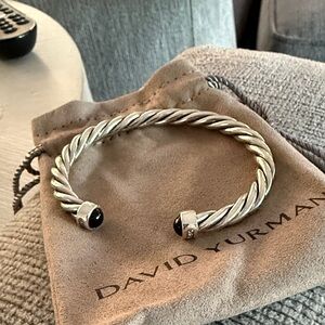 David Yurman new mens Large Silver Cable Bracelet with Black onyx